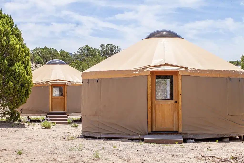 yurts-outside-threepeaks-residential-treatment-teens